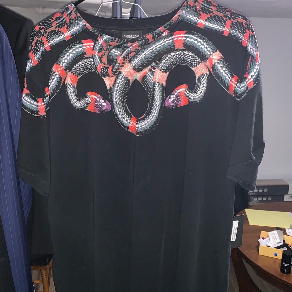 Men’s L Marcelo Burlon Graphic T Shirt